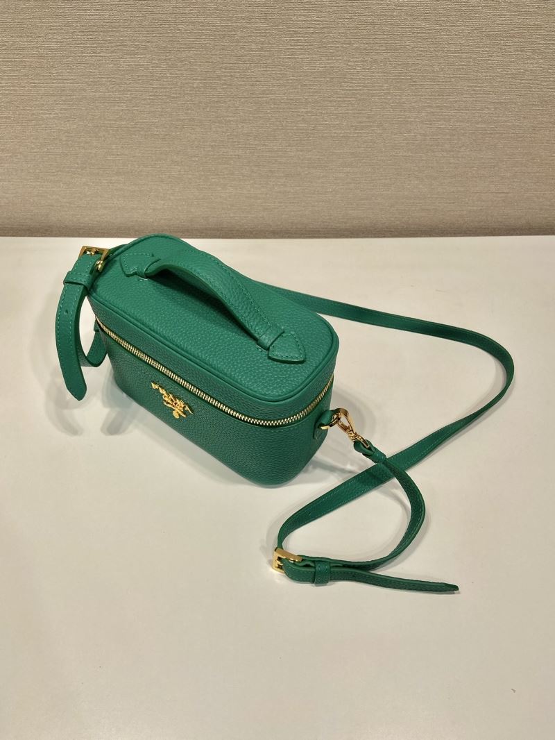 Pra*a box bags